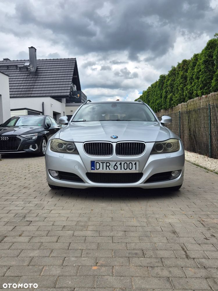 BMW Seria 3 330d - 2