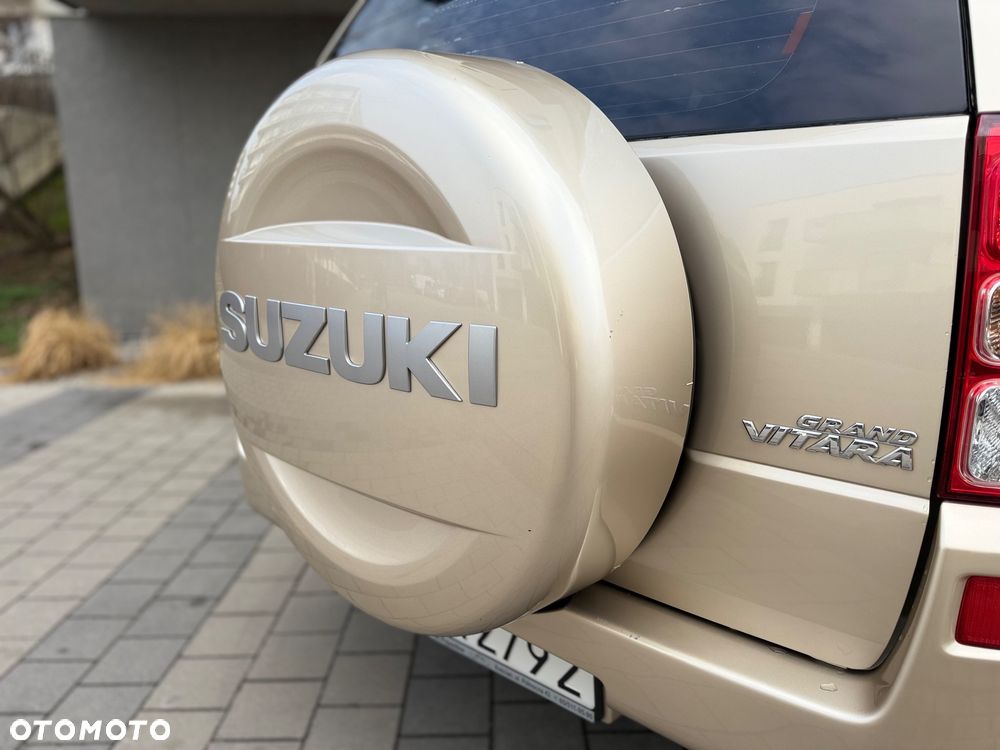Suzuki Grand Vitara - 23