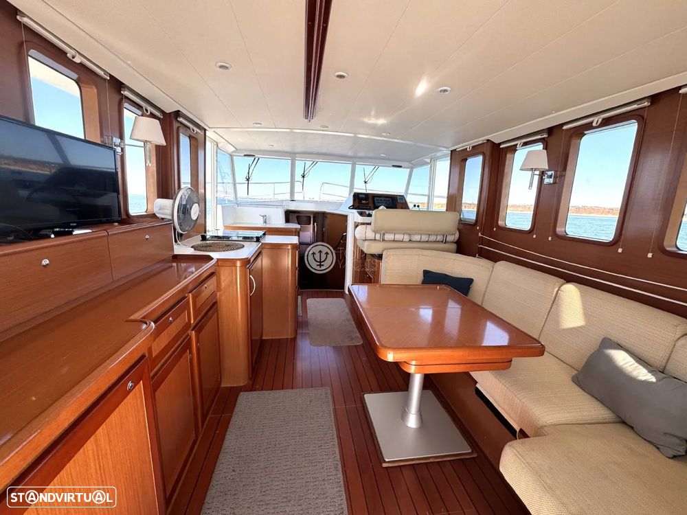 Beneteau Swift Trawler 42 - 6