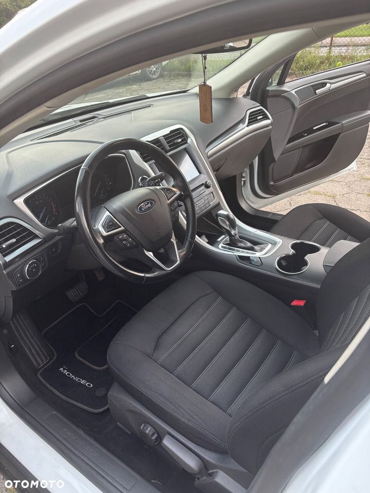 Ford Mondeo 1.5 EcoBoost Titanium - 11