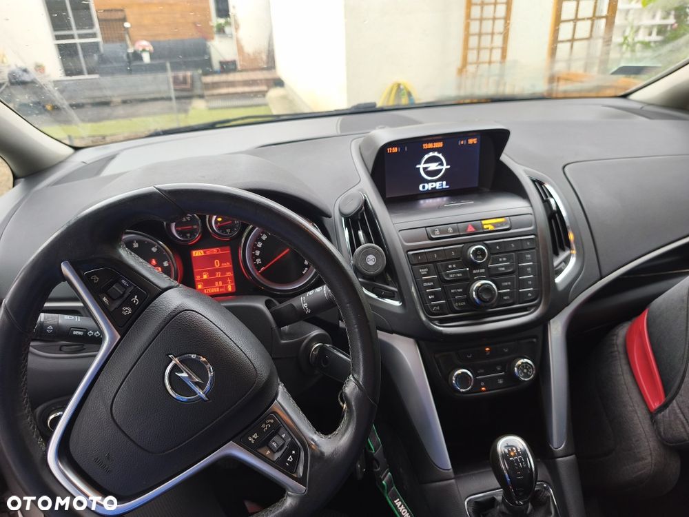 Opel Zafira - 7