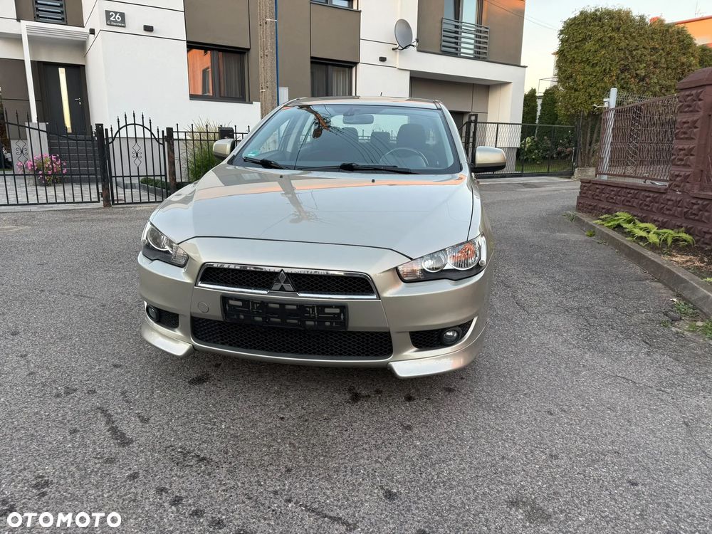 Mitsubishi Lancer 1.8 Intense - 6