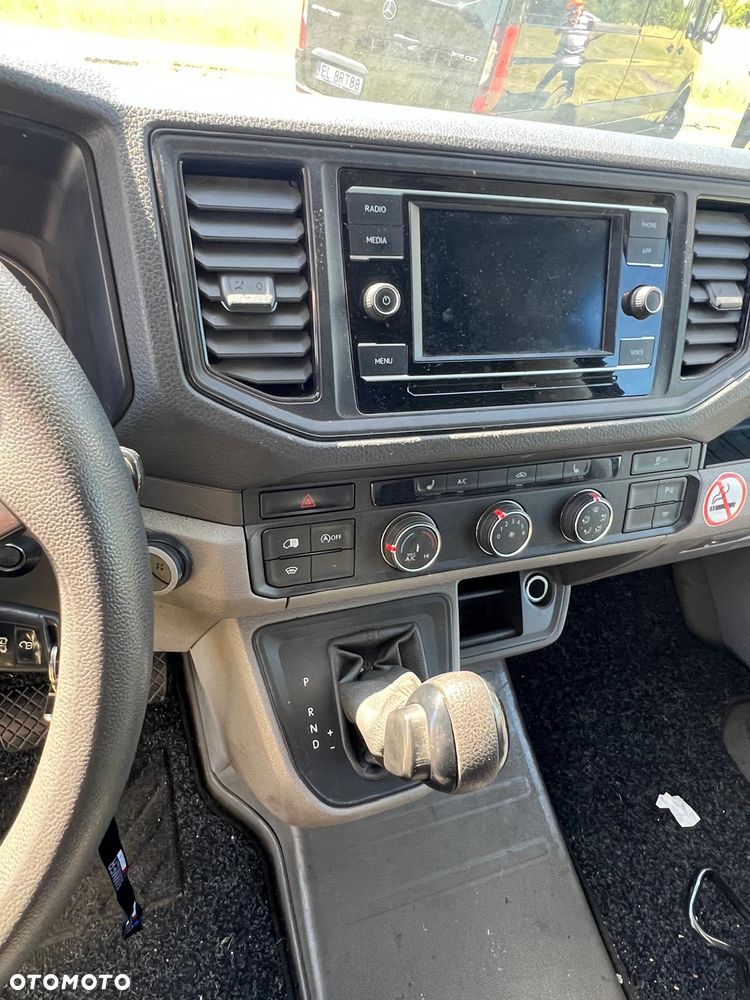 Volkswagen Crafter - 11