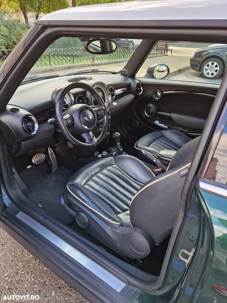 Mini Cooper SD AT Coupe - 7