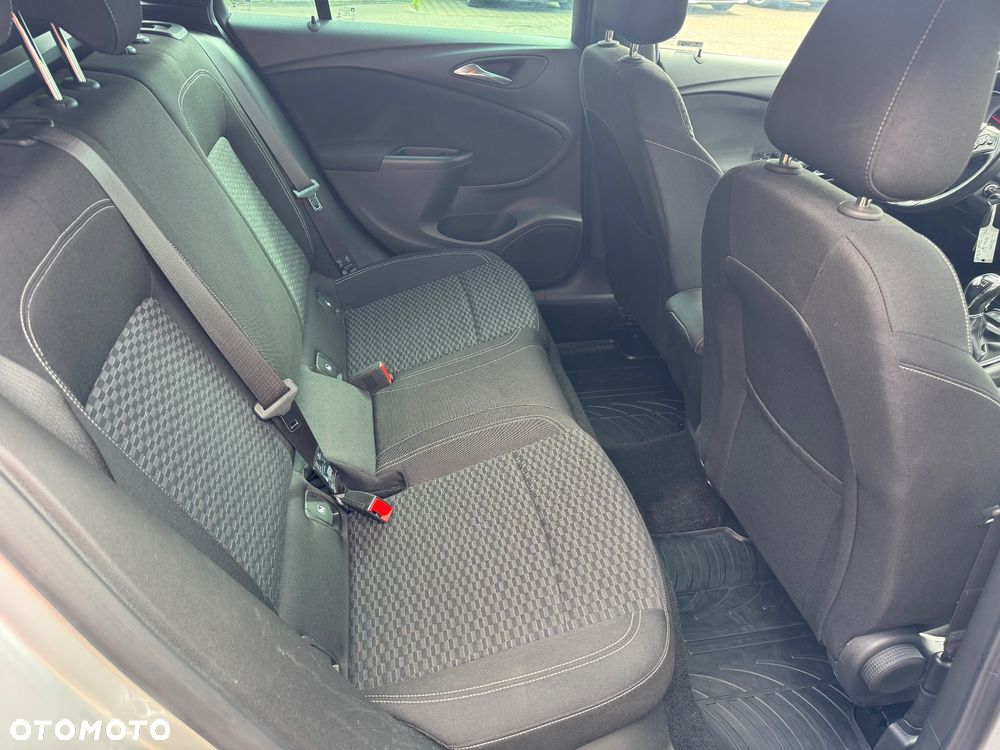 Opel Astra 1.6 D (CDTI) Dynamic - 13