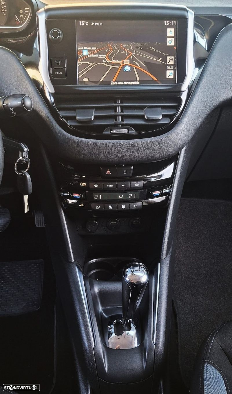 Peugeot 208 1.6 e-HDi Allure 2-Tronic - 20
