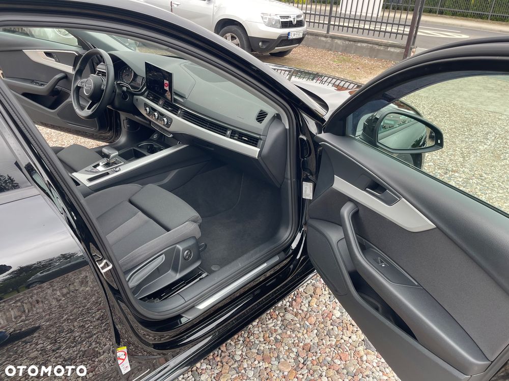 Audi A4 Avant - 11