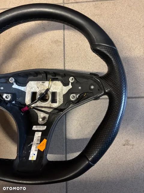 KIEROWNICA SKÓRZANA MERCEDES W212 W207 A2074501203 20746012039E38 - 3