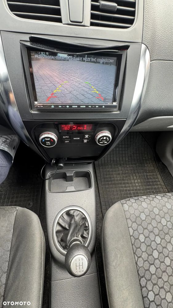 Suzuki SX4 1.6 Comfort Plus - 14