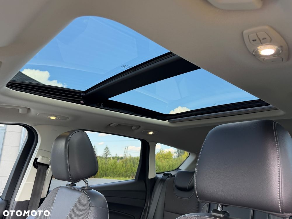 Ford Kuga 2.0 TDCi 4x4 Titanium - 15