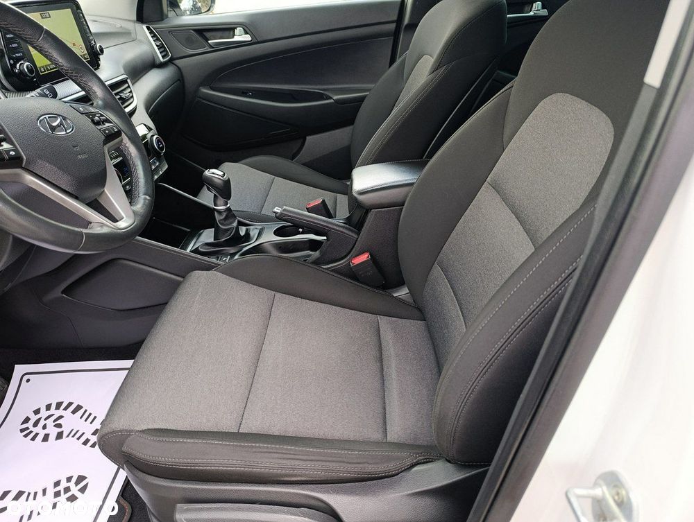 Hyundai Tucson - 25