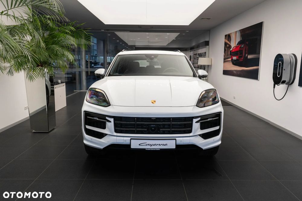 Porsche Cayenne - 4