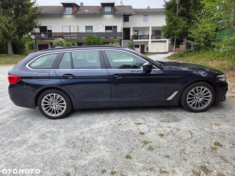 BMW Seria 5 520d M Sport Edition - 6