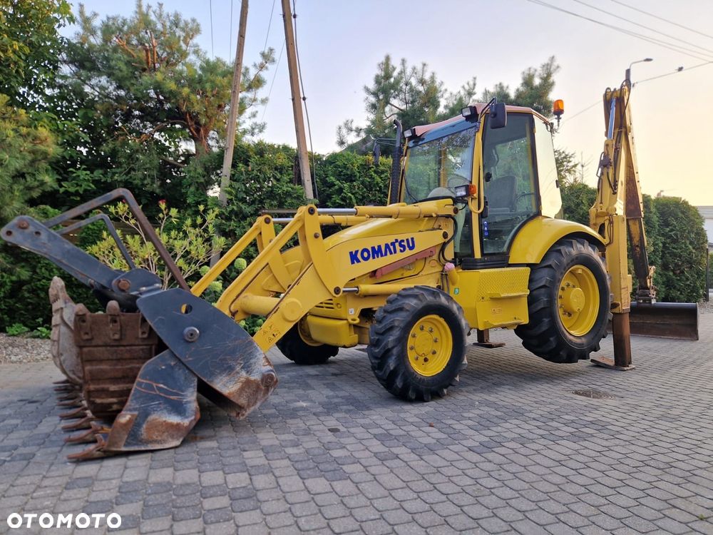 Komatsu WB 93R - 22