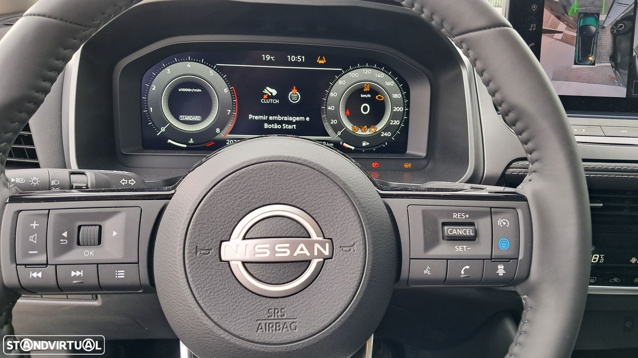 Nissan Qashqai 1.3 DIG-T N-Connecta LED+TT+SKY - 10