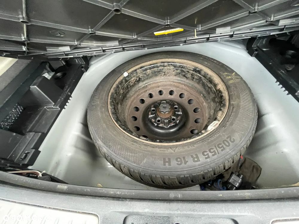 Toyota Avensis 1.8 Multidrive S Executive - 22