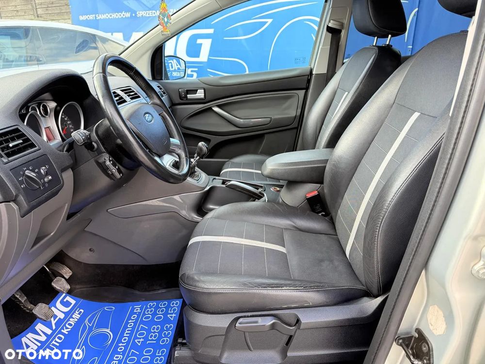 Ford Kuga 2.0 TDCi Trend - 14