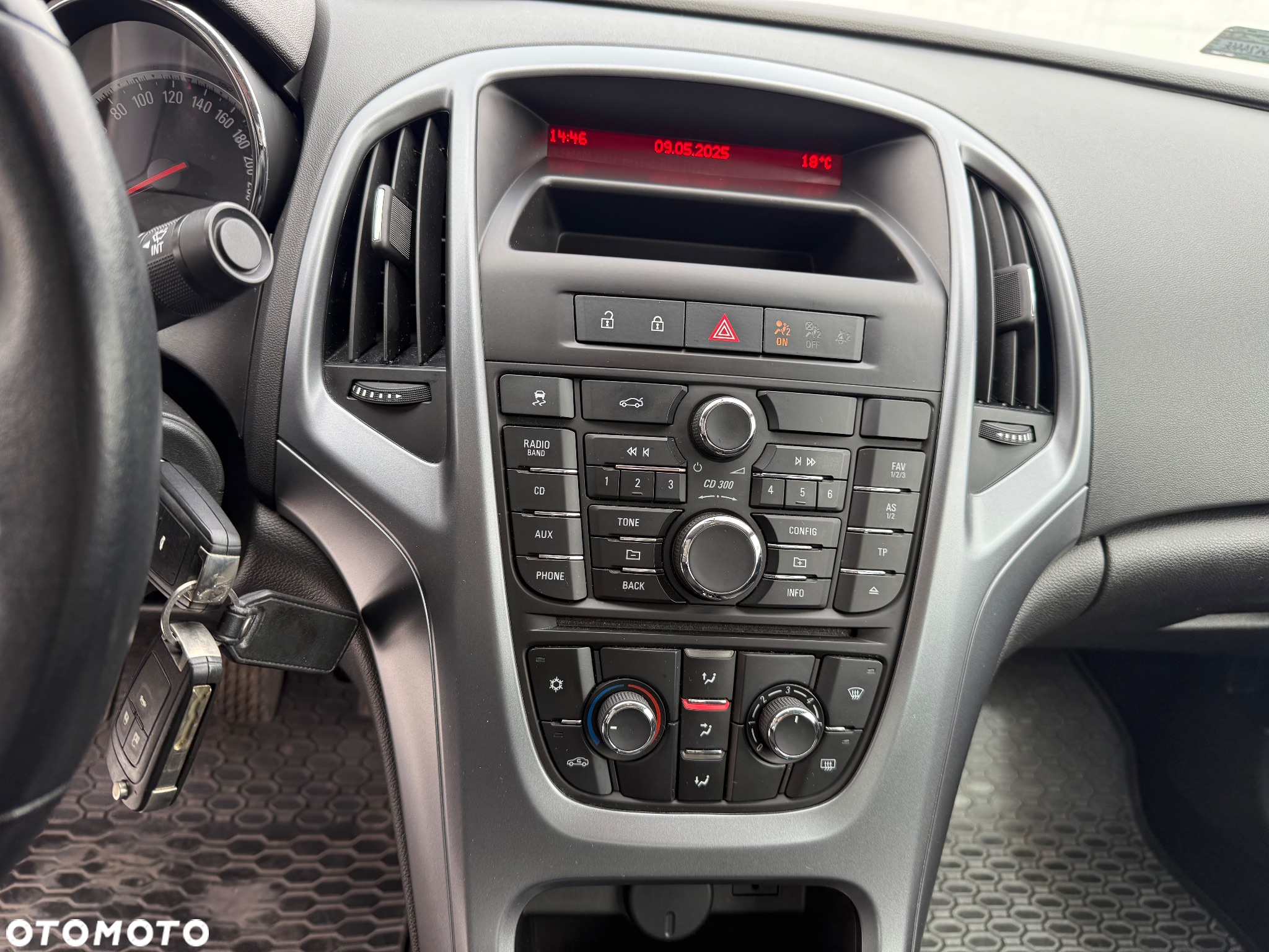 Opel Astra IV 1.6 Essentia - 20