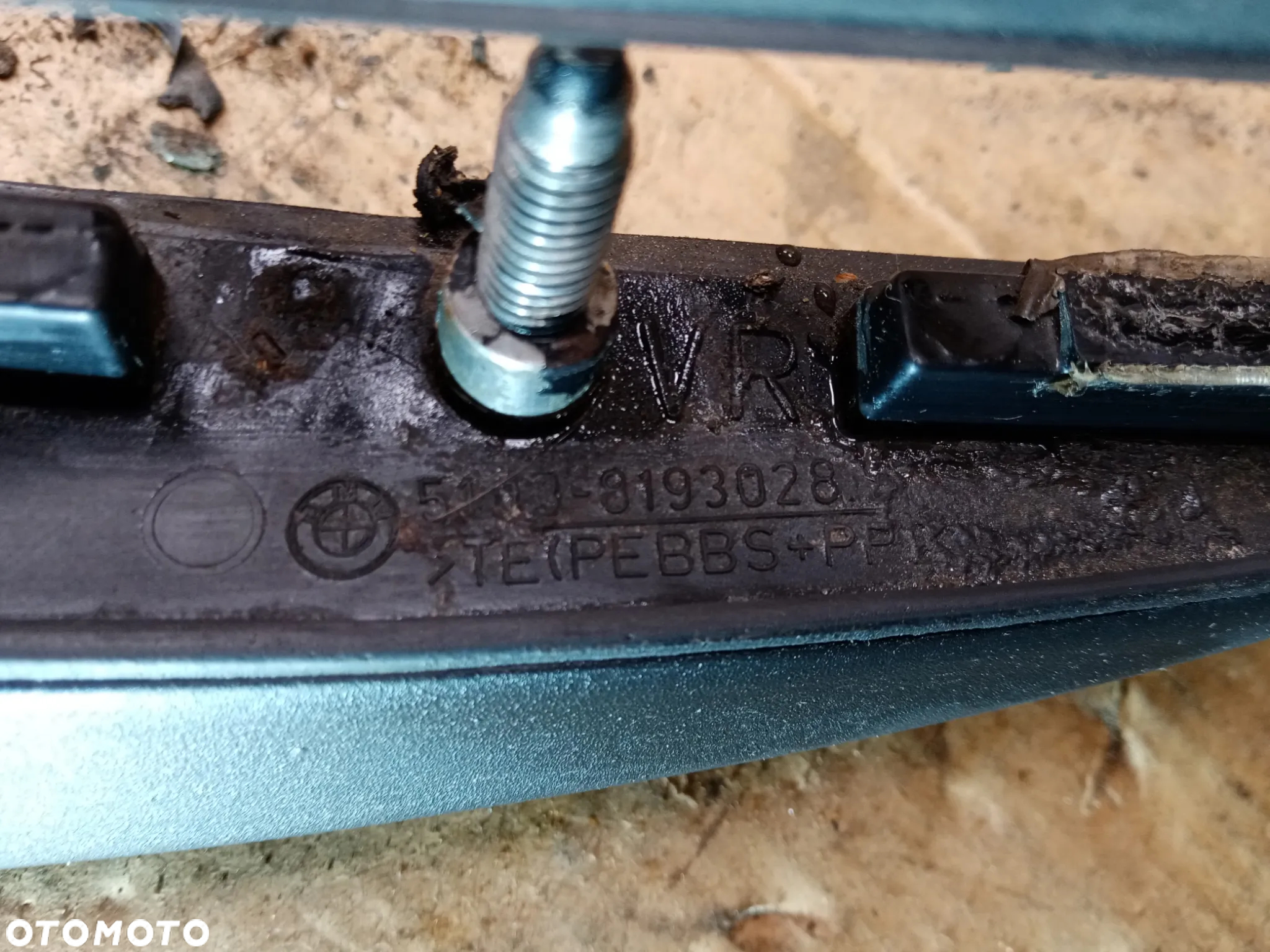 Relingi dachowe reling prawy lewy BMW 5 E39 Kombi - 8
