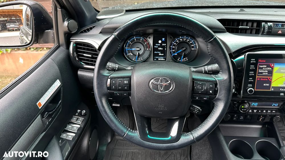 Toyota Hilux 2.8D 204CP 4x4 Double Cab AT Invincible Color Edition - 21