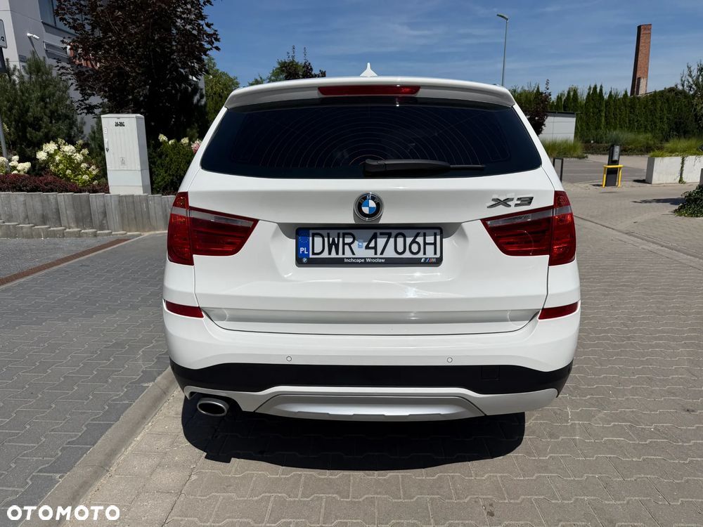 BMW X3 sDrive18d xLine - 39