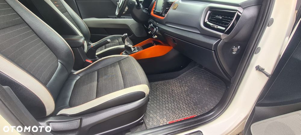 Kia Stonic 1.6 CRDi L - 9