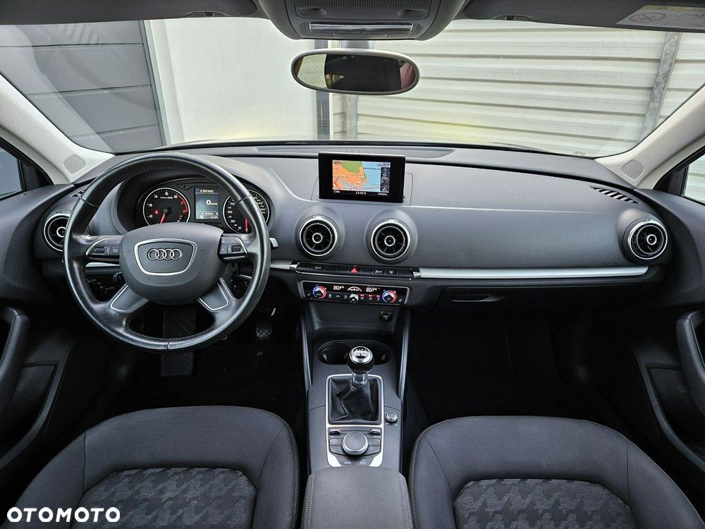 Audi A3 Sportback - 30