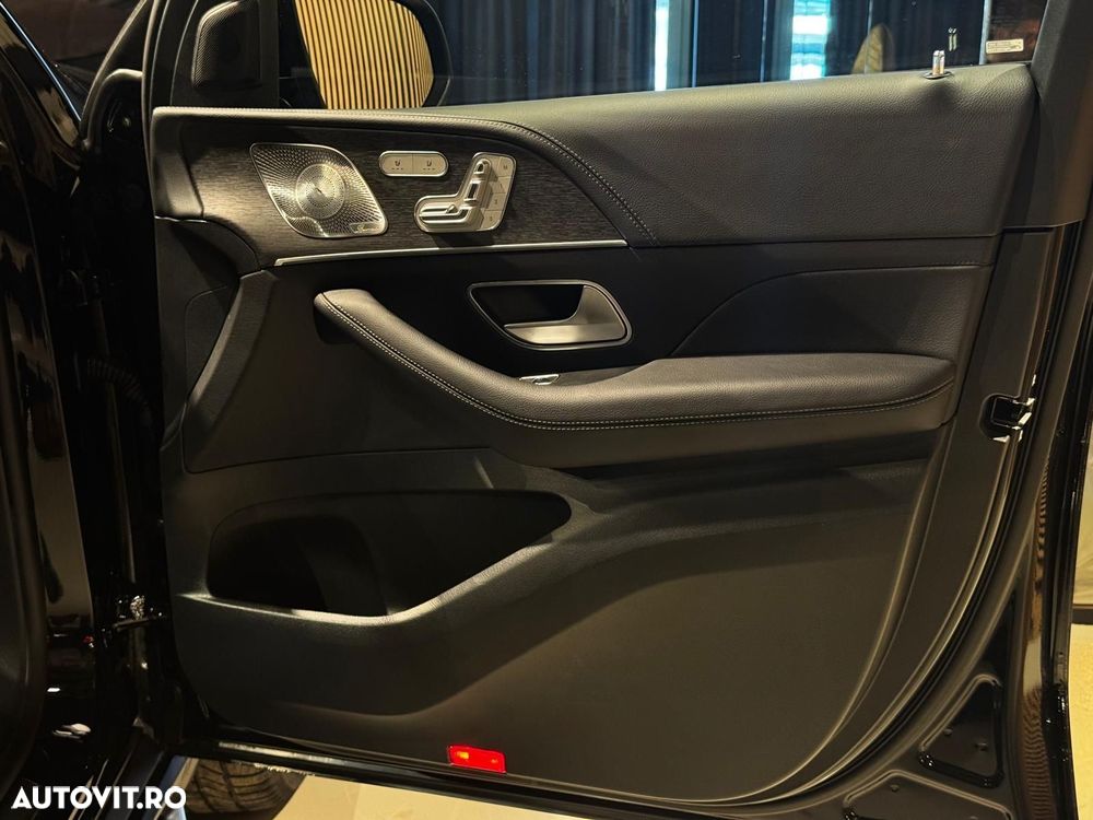 Mercedes-Benz GLS - 34