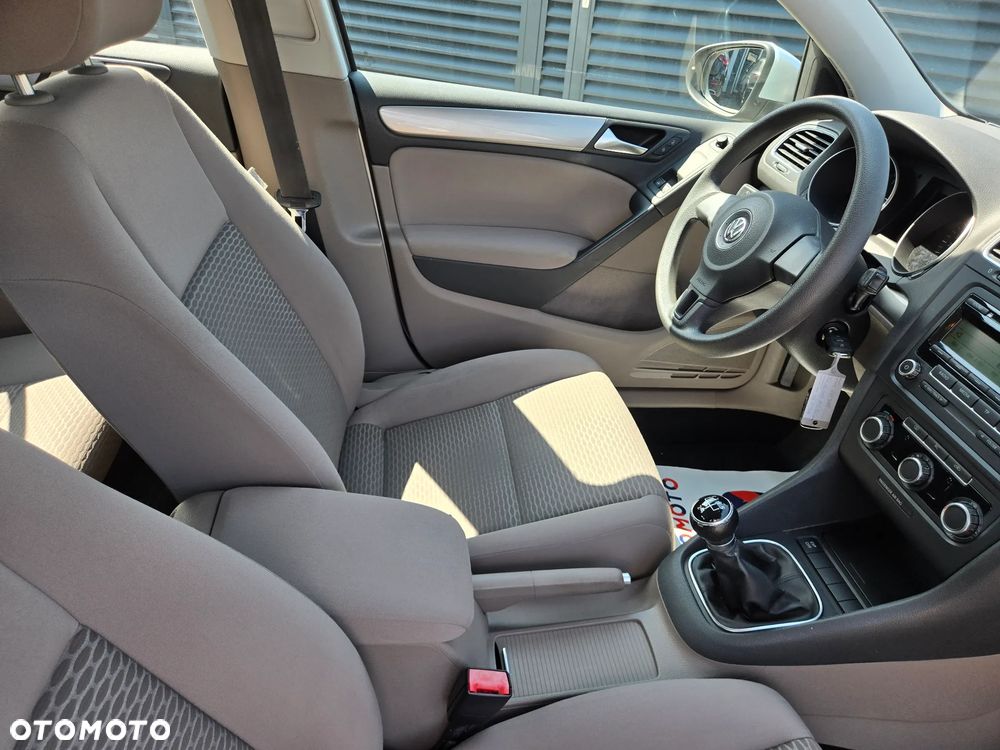 Volkswagen Golf 1.6 United - 17