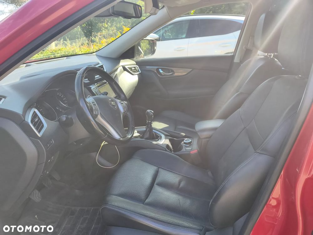 Nissan X-Trail 1.6 DCi ALL-MODE 4x4i Tekna - 24