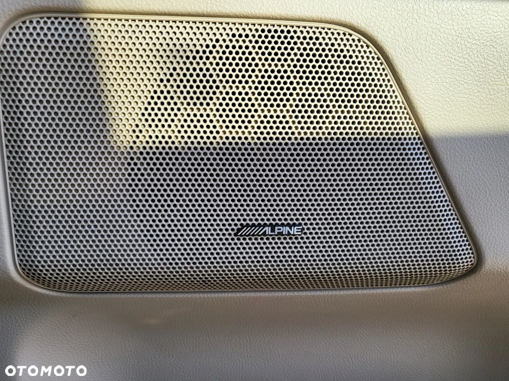 Land Rover Freelander - 18