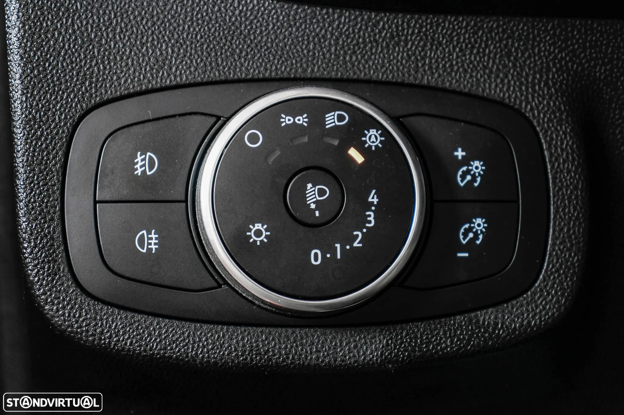 Ford Fiesta 1.0 EcoBoost Titanium - 34
