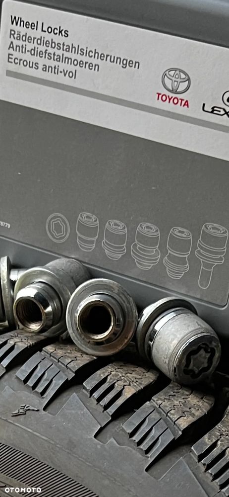 Koła zimowe 225x50x18 Toyota Corolla -CHR - 9