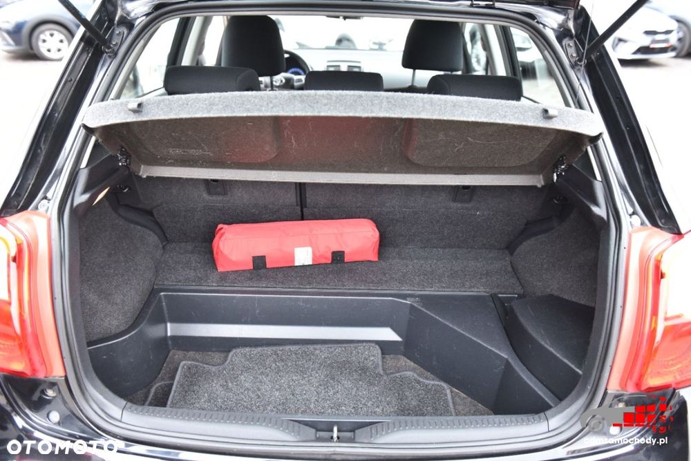 Toyota Auris - 18