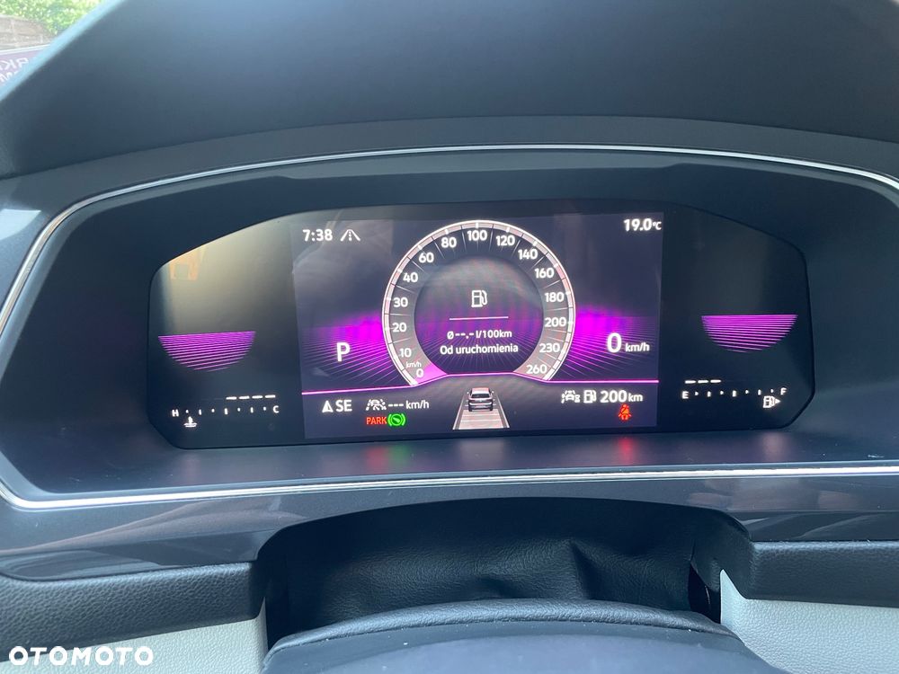 Volkswagen Tiguan Allspace - 34