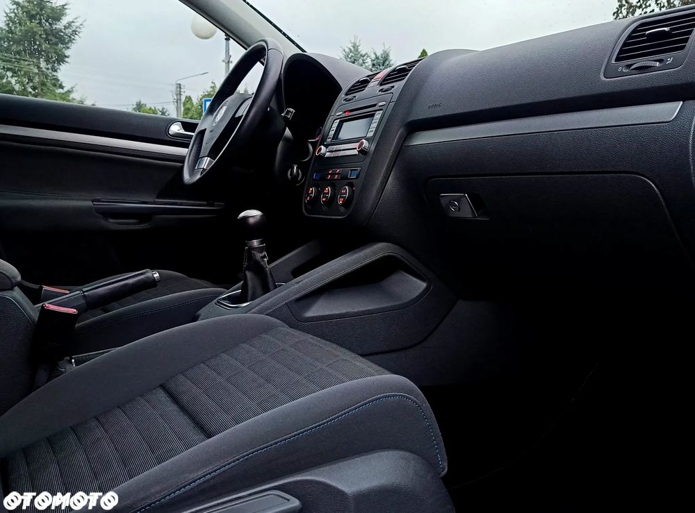 Volkswagen Golf 1.6 Tour Edition - 19