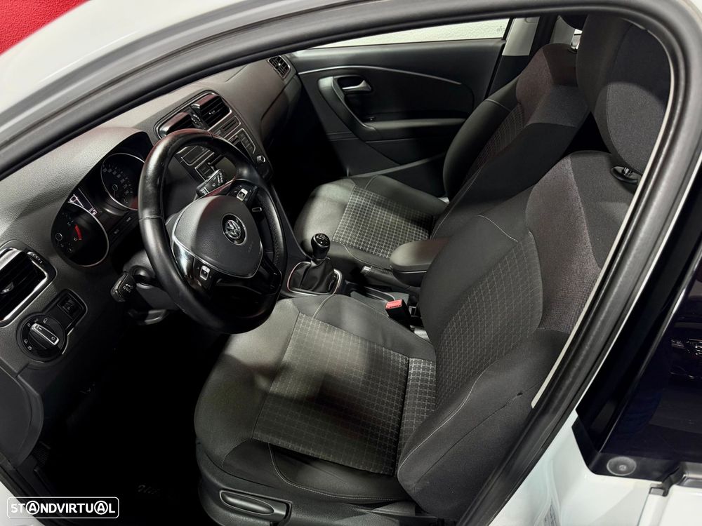 VW Polo 1.4 TDi R-Line - 16