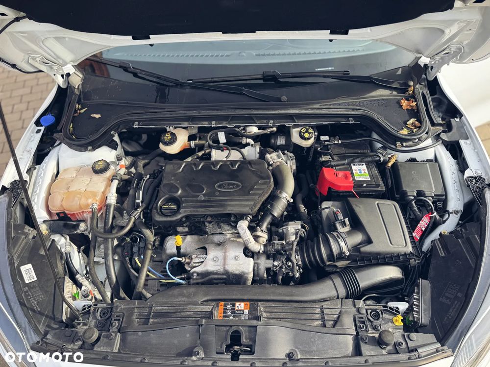 Ford Focus 1.5 EcoBlue Start-Stopp-System ST-LINE X - 29