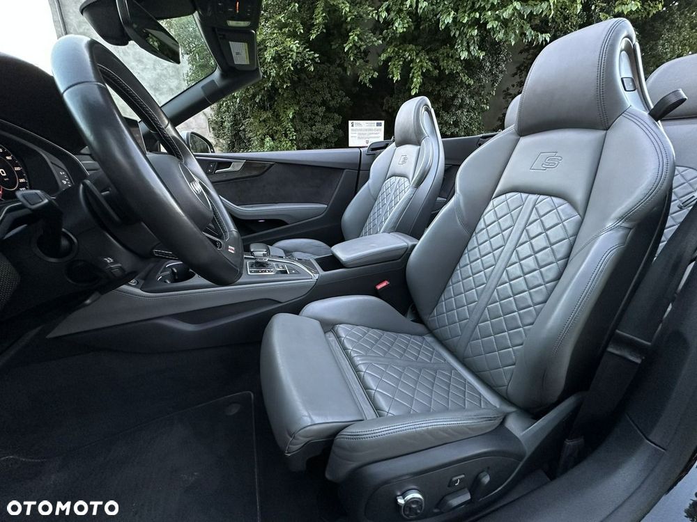 Audi S5 Cabrio - 8