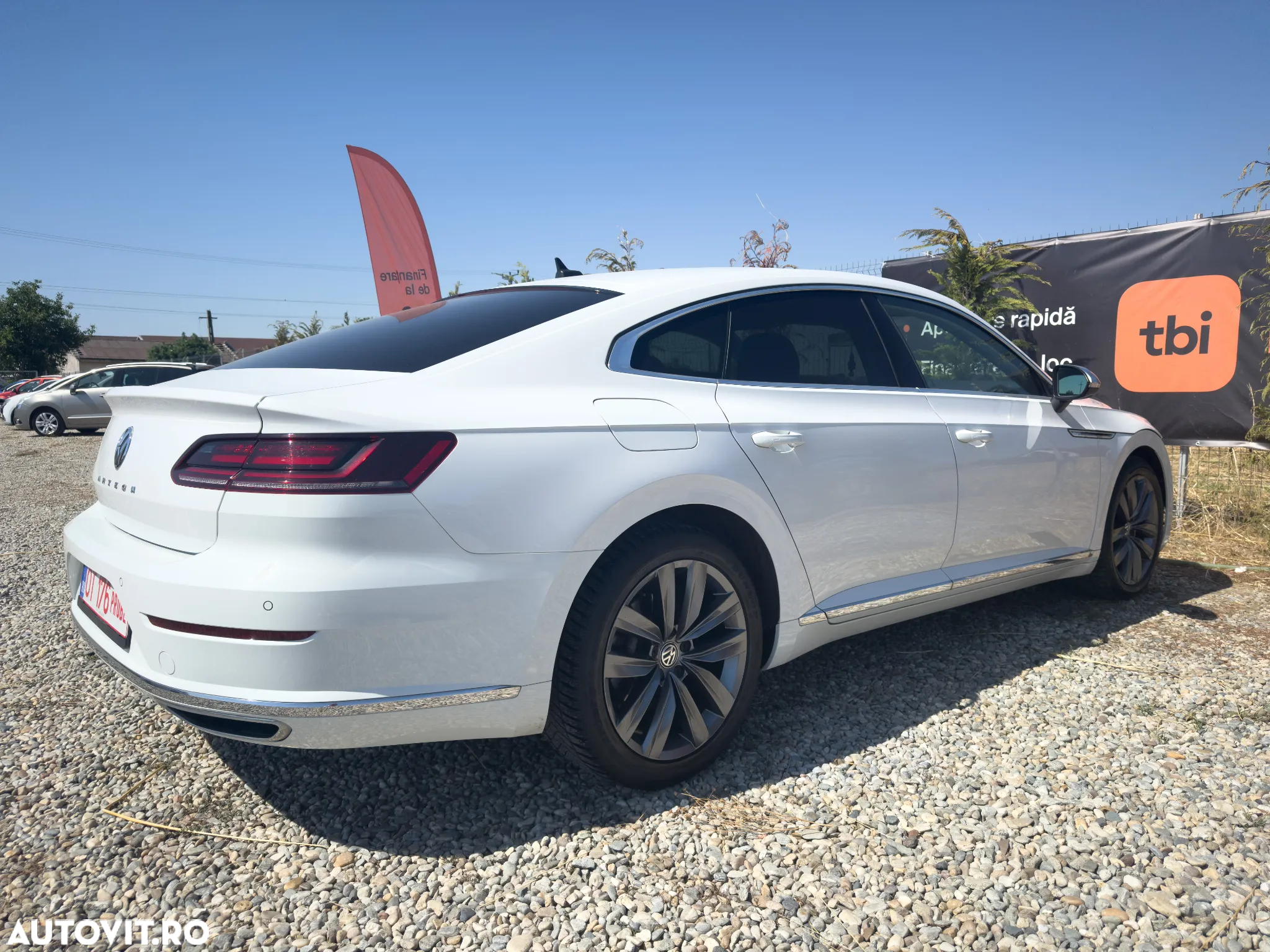 Volkswagen ARTEON 2.0 TDI DSG Elegance - 4