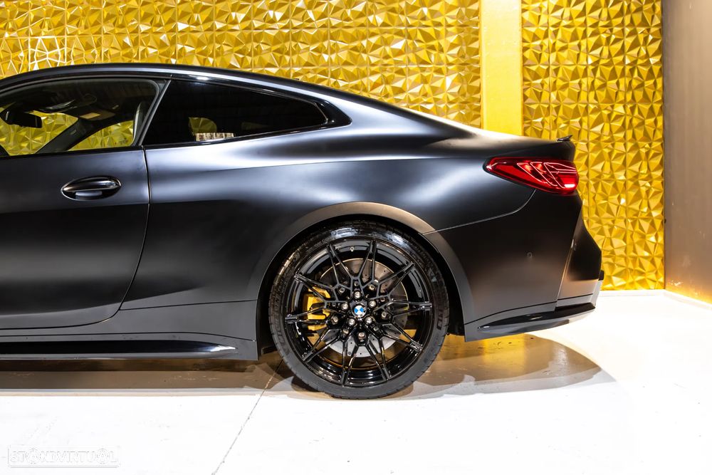 BMW M4 Competition - 8