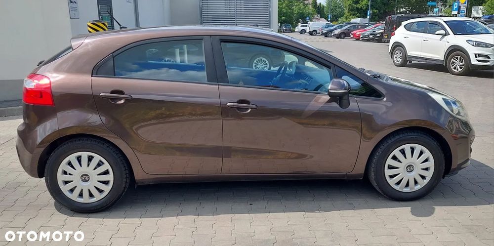 Kia Rio 1.2 Attract - 19