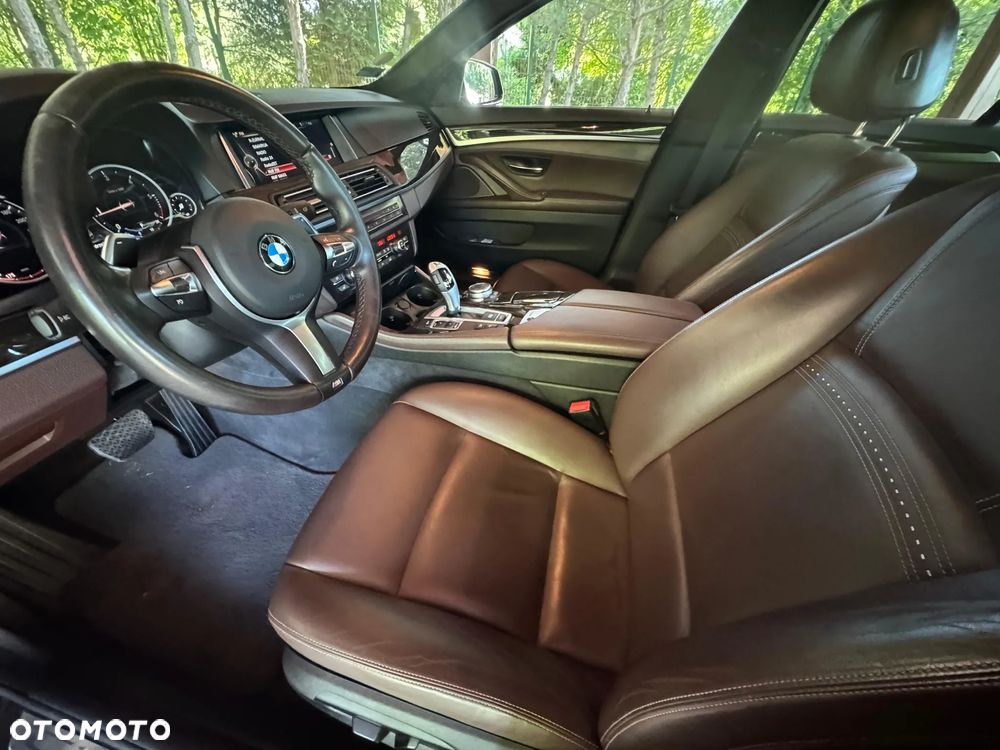 BMW Seria 5 520d Luxury Line - 11