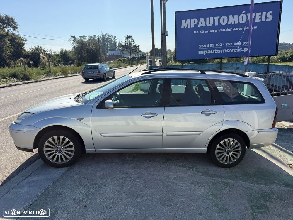 Ford Focus SW 1.8 TDdi Comfort - 9