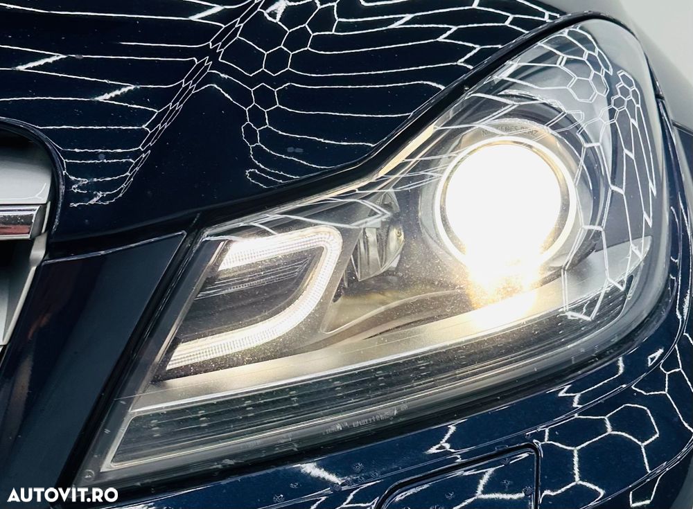 Mercedes-Benz C 200 CDI DPF (BlueEFFICIENCY) Avantgarde - 10