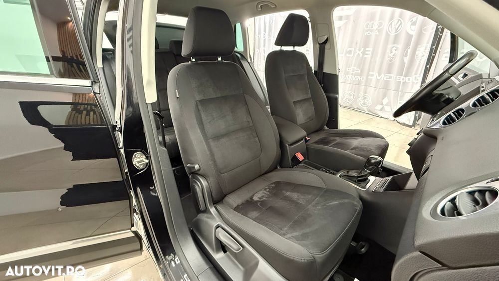 Volkswagen Tiguan 2.0 TDI DPF 4Motion Sport & Style - 18