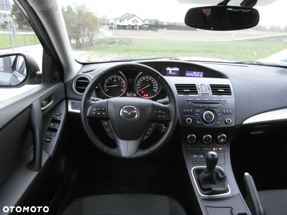 Mazda 3 1.6 MZR Active Plus - 21