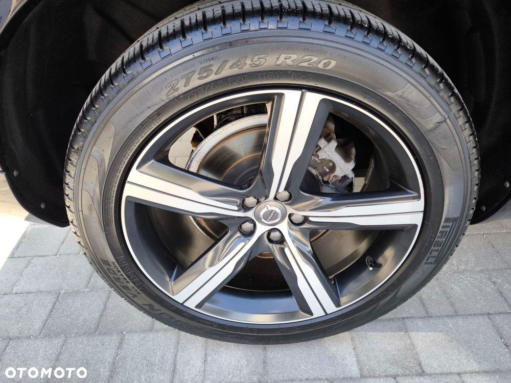 Volvo XC 90 T6 AWD Geartronic Momentum - 36