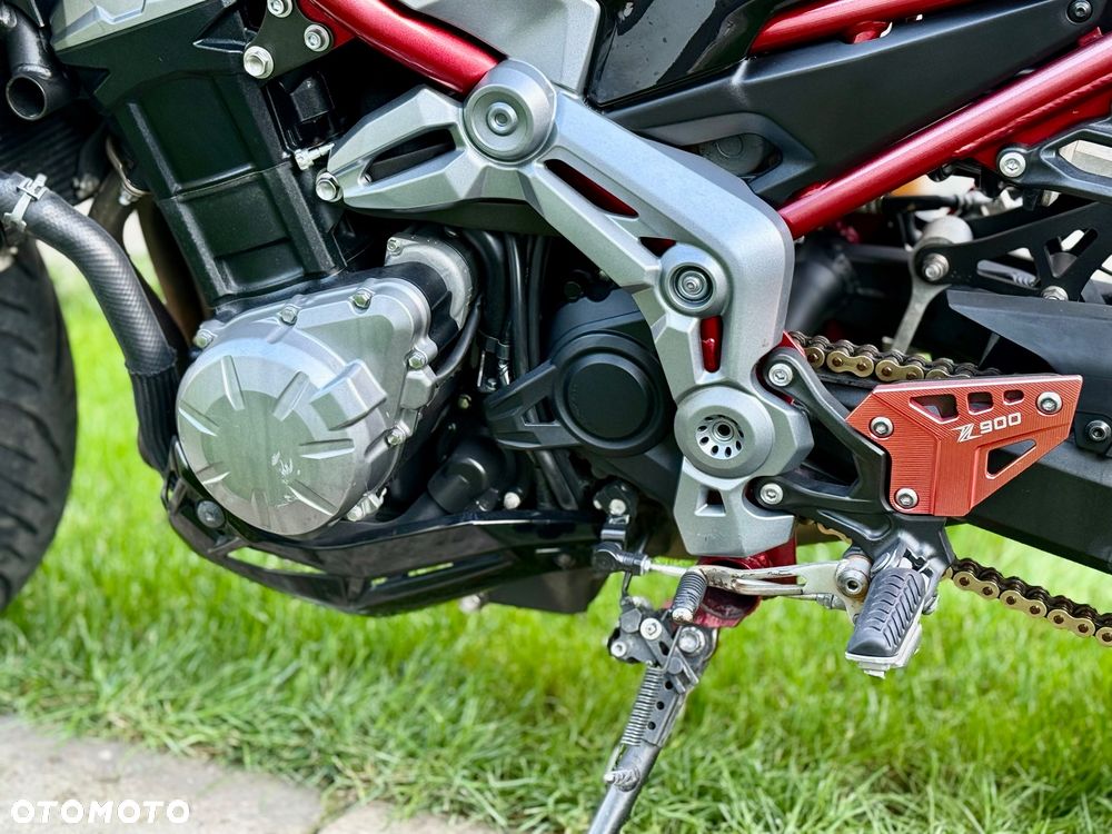 Kawasaki Z 900 - 22