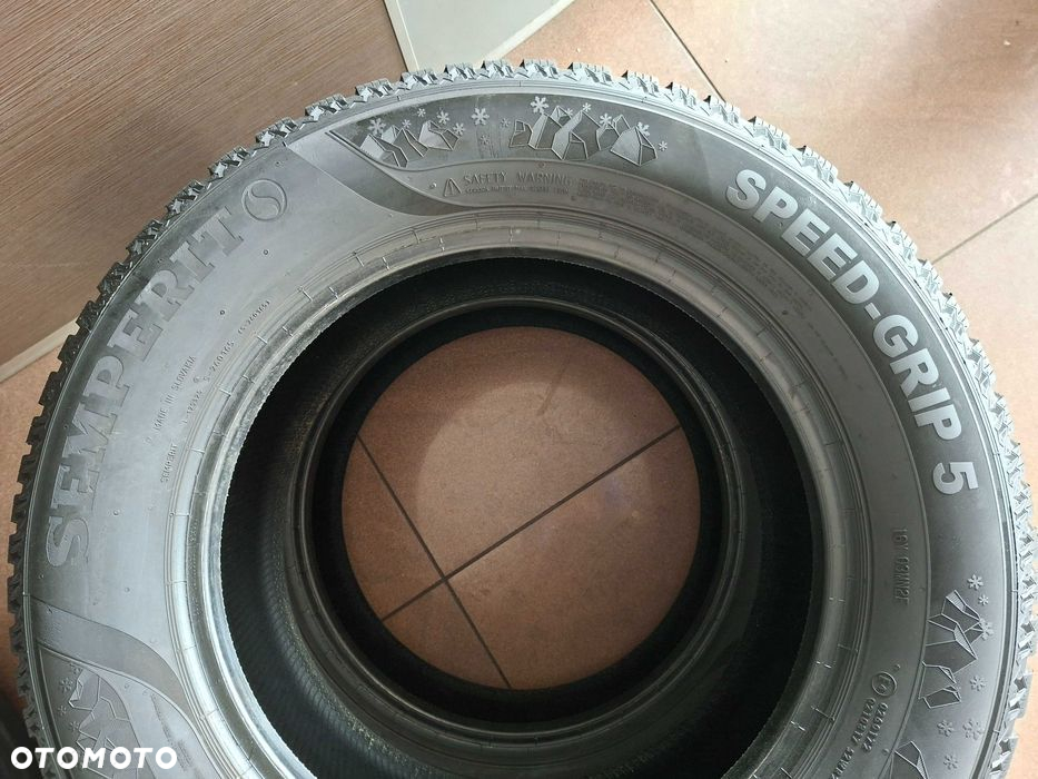 215/65R16 98H Semperit Speed Grip 5 Para zima 2022 PZ103 - 5